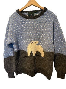 VINTAGE HAND KNIT 100% WOOL POLAR BEAR SWEATER SZ SMALL